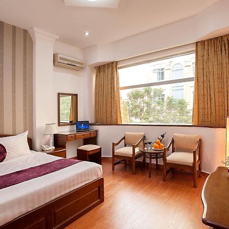 Vilion Central Hotel & Spa Хошимин Екстериор снимка