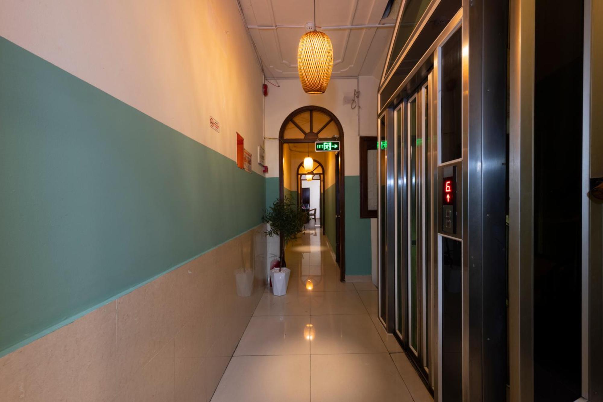 Vilion Central Hotel & Spa Хошимин Екстериор снимка